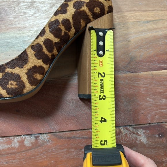 1. State Leopard Print Block Heel Pumps size 7 - Picture 9 of 9